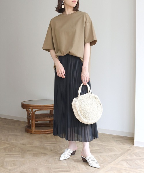 HER CLOSET(ハークローゼット)の「【HERCLOSET】ドライタッチコットン100%ビッグシルエットラウンドヘムTシャツ(Tシャツ/カットソー・レディース・ホワイト/ブラック/ピンク/ブルー/モカ・M)」の22枚目の写真