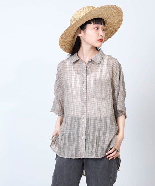 mikke(ミッケ)の「しわ加工シアーチェック半袖シャツ(シャツ/ブラウス・レディース・ブラウン/グレー/グリーン・FREE)」の4枚目の写真