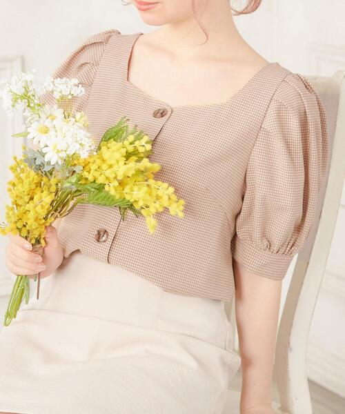 INGNI（イング）の「スクエアネックタックパワショル／ブラウス（シャツ/ブラウス・レディース・アイボリー/ライトブラウン/ライトカーキ/ブラック系その他3/ベージュ系4・M）」の4枚目の写真