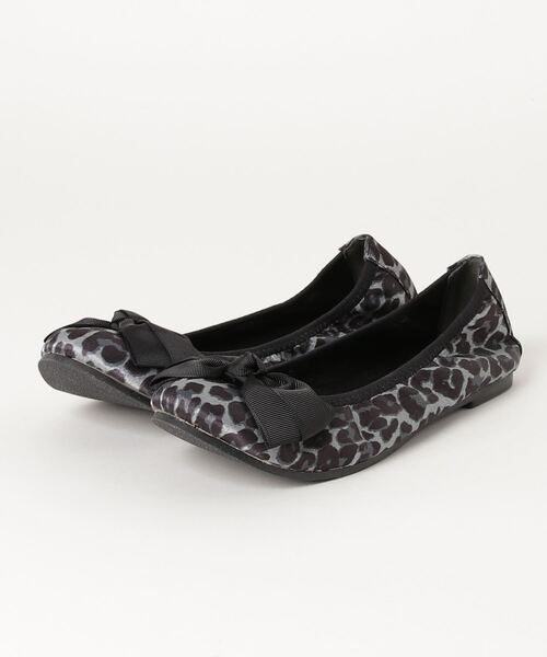 chumchum(チャムチャム)の「レオパードバレーシューズ(バレエシューズ・レディース・グレー/ブラウン・M/L)」の1枚目の写真