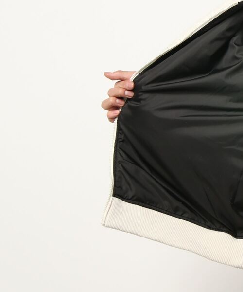 Mark Gonzales（マーク・ゴンザレス）の「【 Mark Gonzales / マークゴンザレス 】 ボアフリース MA-1 ジャケット（MA-1・メンズ・ベージュ/オフホワイト/ブルー・M/L/XL）」の4枚目の写真