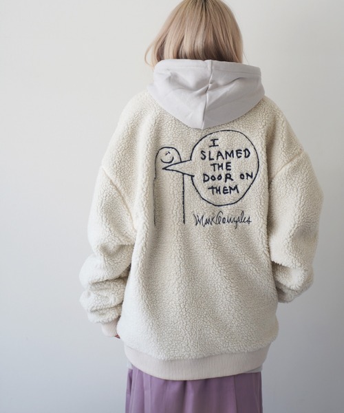 Mark Gonzales（マーク・ゴンザレス）の「【 Mark Gonzales / マークゴンザレス 】 ボアフリース MA-1 ジャケット（MA-1・メンズ・ベージュ/オフホワイト/ブルー・M/L/XL）」の2枚目の写真