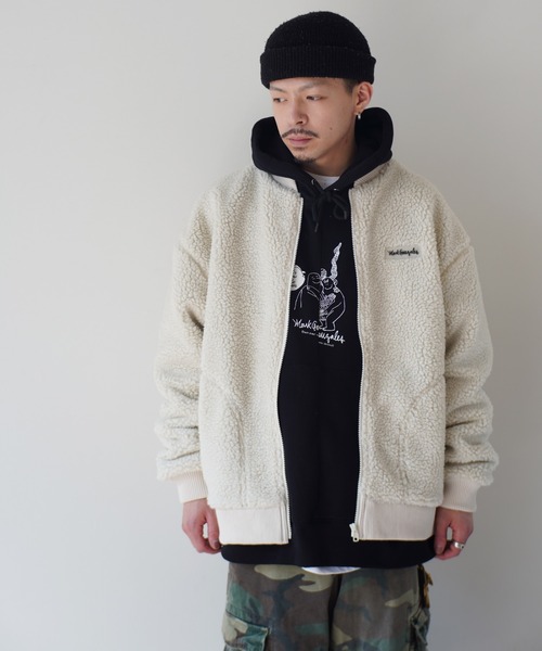 Mark Gonzales（マーク・ゴンザレス）の「【 Mark Gonzales / マークゴンザレス 】 ボアフリース MA-1 ジャケット（MA-1・メンズ・ベージュ/オフホワイト/ブルー・M/L/XL）」の19枚目の写真