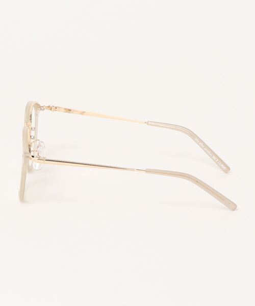 one after another NICE CLAUP（ワンアフターアナザーナイスクラップ）の「【Web限定】クリアめがね(ブルーライトカット）（メガネ・レディース・グレイッシュベージュ・FREE）」の3枚目の写真