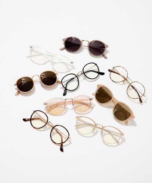 one after another NICE CLAUP（ワンアフターアナザーナイスクラップ）の「【Web限定】クリアめがね(ブルーライトカット）（メガネ・レディース・グレイッシュベージュ・FREE）」の12枚目の写真