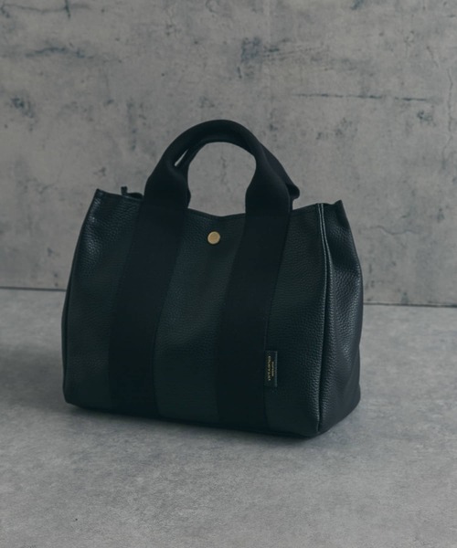 URBAN RESEARCH ROSSO WOMEN(アーバンリサーチ ロッソ)の「VIOLAd’ORO GINO トート レザー(トートバッグ・レディース・ブラック/ベージュ・-)」の2枚目の写真