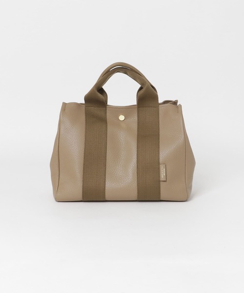 URBAN RESEARCH ROSSO WOMEN(アーバンリサーチ ロッソ)の「VIOLAd’ORO GINO トート レザー(トートバッグ・レディース・ブラック/ベージュ・-)」の3枚目の写真