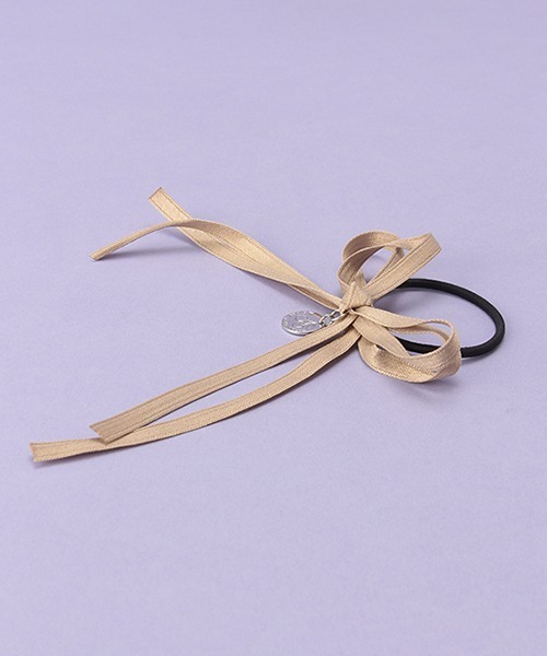 LOVETOXIC（ラブトキシック）の「リボンゴムシュシュ2本SET（その他小物・キッズ・ベージュ/ピンク・FREE）」の4枚目の写真