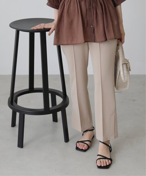 RAY CASSIN（レイカズン）の「ストレッチセンタータックカラーパンツ（スラックス・レディース・ブラック/ブラウン/ブルー/ライトカーキ/キナリ・SMALL/MEDIUM/LARGE）」の2枚目の写真