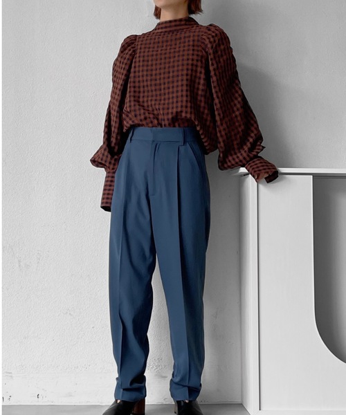 Solace（ソレイス）の「ギンガムチェックパワショルブラウス（シャツ/ブラウス・レディース・ブラウン/マスタード・FREE）」の4枚目の写真