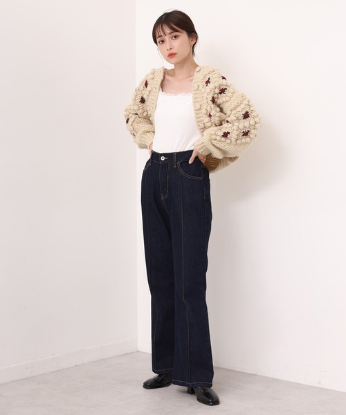 one after another NICE CLAUP（ワンアフターアナザーナイスクラップ）の「【新色追加】マストトレンドのカーディガン。愛されお花刺繍カーディガン（カーディガン/ボレロ・レディース・アイボリー/ブラック/ベージュ/サックスブルー/オフホワイト・FREE）」の10枚目の写真