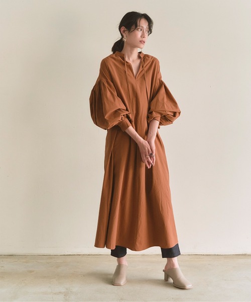 titivate(ティティベイト)の「ボリュームスリーブカフタンシャツワンピース(シャツワンピース・レディース・パープル/ライトベージュ/ブラウン・S/M/L)」の8枚目の写真