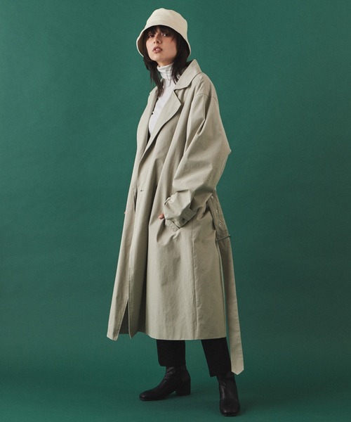 LUCY（ルーシー）の「LUCY/LOOSE W BELTED COAT（トレンチコート・メンズ・ブラック/ベージュ・MEDIUM/LARGE）」の16枚目の写真