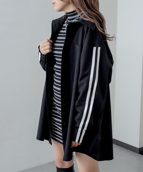 RASVOA(ラスボア)の「2ラインBIGシャツ(シャツ/ブラウス・レディース・グリーン/ブラック・FREE)」の5枚目の写真