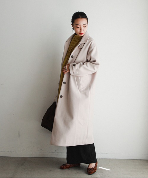 feepur（フェピュール）の「ステンカラーロングコート（ステンカラーコート・レディース・アイボリー/ブラック/モカ・MEDIUM）」の10枚目の写真