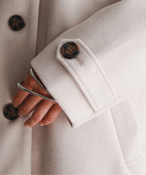 feepur（フェピュール）の「ステンカラーロングコート（ステンカラーコート・レディース・アイボリー/ブラック/モカ・MEDIUM）」の5枚目の写真