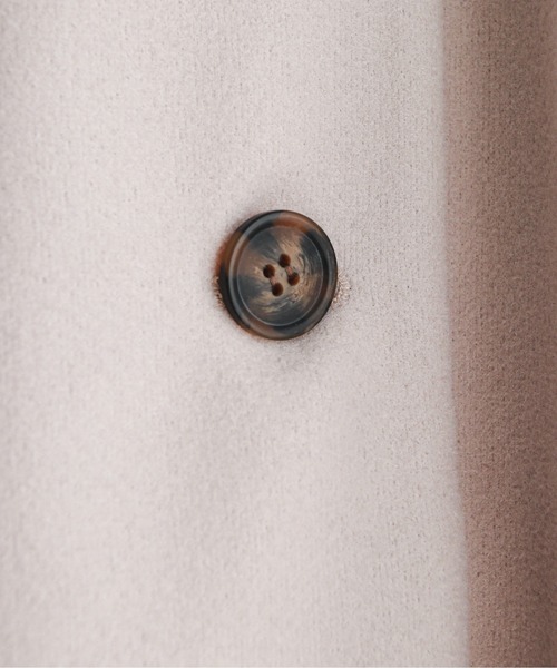 feepur（フェピュール）の「ステンカラーロングコート（ステンカラーコート・レディース・アイボリー/ブラック/モカ・MEDIUM）」の7枚目の写真