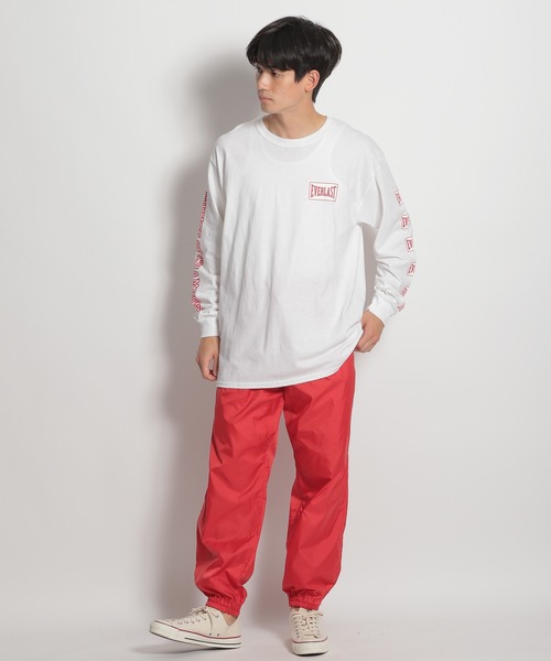 EVERLAST(スポーツ・ライフスタイル)(エバーラスト)の「【EVERLAST(エバーラスト)】ロゴロンT(Tシャツ/カットソー・メンズ・ホワイト/ブラック・MEDIUM/LARGE)」の4枚目の写真