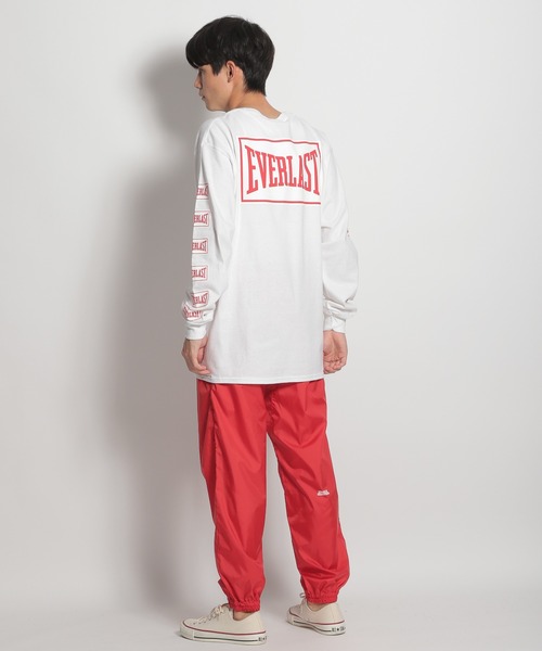 EVERLAST(スポーツ・ライフスタイル)(エバーラスト)の「【EVERLAST(エバーラスト)】ロゴロンT(Tシャツ/カットソー・メンズ・ホワイト/ブラック・MEDIUM/LARGE)」の5枚目の写真