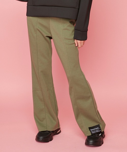JENNI love（ジェニィラブ）の「センターシームフレアパンツ（その他パンツ・キッズ・カーキ/ベージュ/ブラック・130cm/140cm/150cm/160cm）」の3枚目の写真