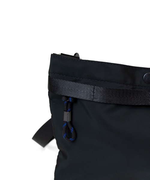 TAIKAN(テイケン)の「【TAIKAN / テイケン】SUKHOI BAG / ショルダーバッグ(ショルダーバッグ・メンズ・ブラック・FREE)」の3枚目の写真