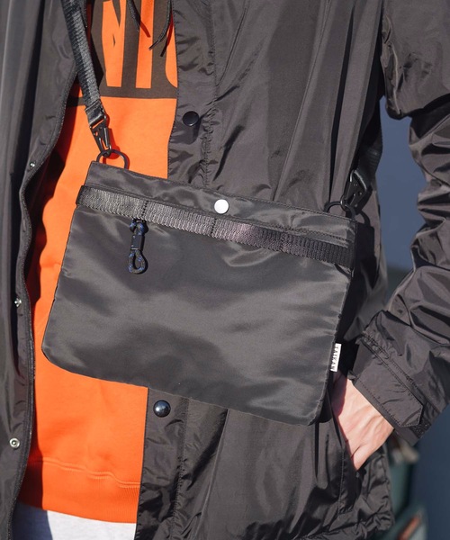 TAIKAN(テイケン)の「【TAIKAN / テイケン】SUKHOI BAG / ショルダーバッグ(ショルダーバッグ・メンズ・ブラック・FREE)」の17枚目の写真