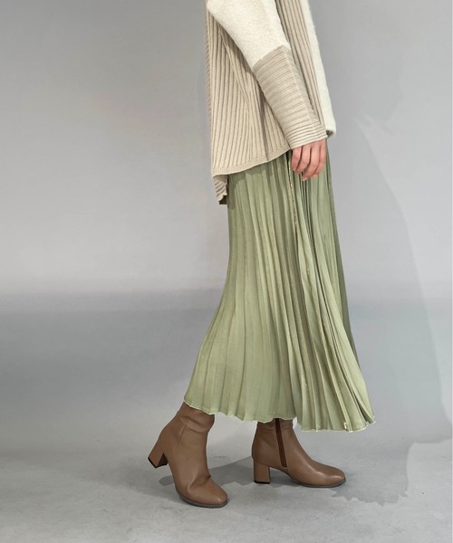 PICCIN（ピッチン）の「メタリックサテンプリーツスカート（スカート・レディース・ブルー/グリーン・M/L）」の13枚目の写真