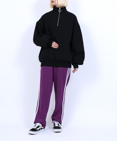 PUNYUS(プニュズ)の「裏起毛ハーフZIPプルオーバー(スウェット・レディース・ホワイト/ブラック/ライトパープル・4/3)」の4枚目の写真