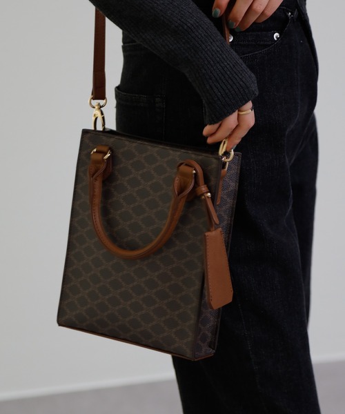 COLONY 2139（コロニートゥーワンスリーナイン）の「モノグラム縦長ミニトートバッグ（トートバッグ・レディース・アイボリー/ブラウン/ベージュ・FREE）」の14枚目の写真