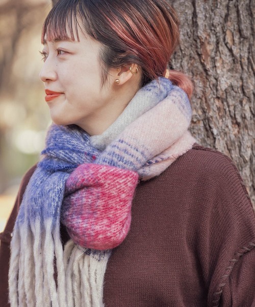 ITEMS URBANRESEARCH(アイテムズ アーバンリサーチ)の「ブークレボーダーストール(ストール/ショール・レディース・ブラック/ネイビー/グレー・ONE)」の13枚目の写真