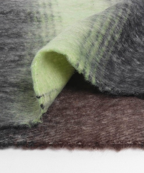 ITEMS URBANRESEARCH(アイテムズ アーバンリサーチ)の「ブークレボーダーストール(ストール/ショール・レディース・ブラック/ネイビー/グレー・ONE)」の20枚目の写真