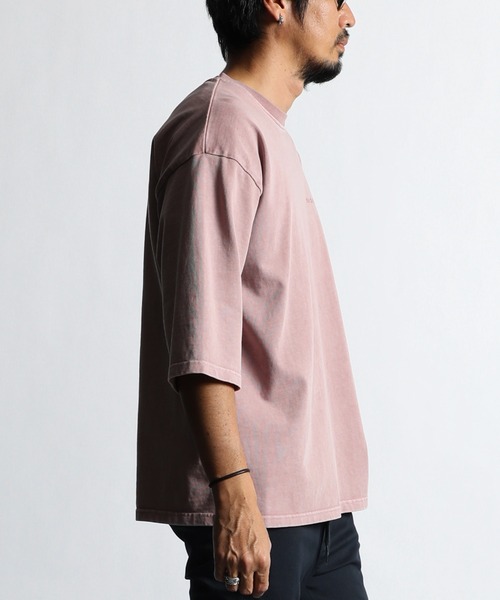 The DUFFER of ST.GEORGE（ザダファーオブセントジョージ）の「ECO FRIENDRY DYEING 3Q SLEEVE TEE：7分袖 オーバーサイズ シンプルTシャツ（Tシャツ/カットソー・メンズ・チャコールグレー/ピンク/ブルーグレー・SMALL/MEDIUM/LARGE/X-LARGE）」の10枚目の写真
