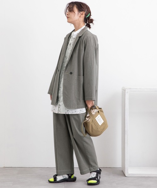 POU DOU DOU(プードゥドゥ)の「ライトウェザーテーラードジャケット(テーラードジャケット・レディース・ライトブルー/モカ/スミクロ・3)」の11枚目の写真