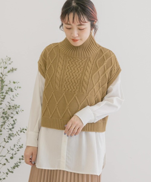 ITEMS URBANRESEARCH（アイテムズ アーバンリサーチ）の「ケーブルショートニットベスト（ベスト・レディース・グレー系その他/マスタード/ブラック・FREE）」の4枚目の写真