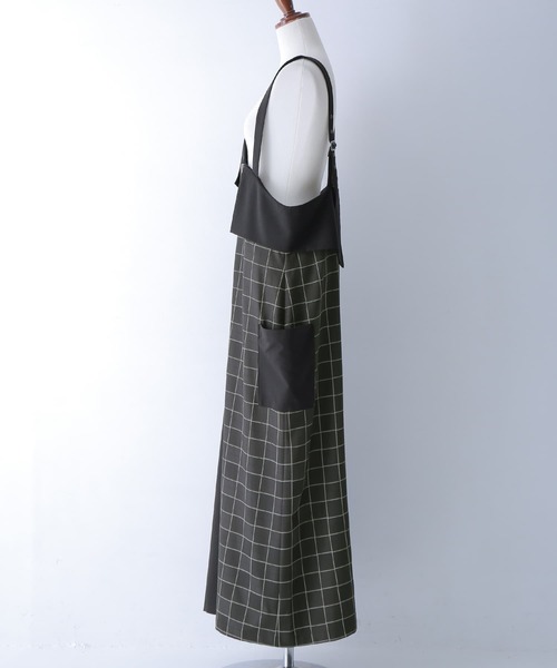 osharewalker（オシャレウォーカー）の「【廃盤】『チェック柄切替アシメサロペット』（サロペット/オーバーオール・レディース・ブラック・1/2）」の21枚目の写真