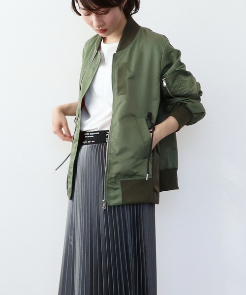 Three Four Time（ｽﾘｰﾌｫｰﾀｲﾑ）の「配色サイドポケットAラインMA1（MA-1・レディース・カーキ・FREE）」の13枚目の写真