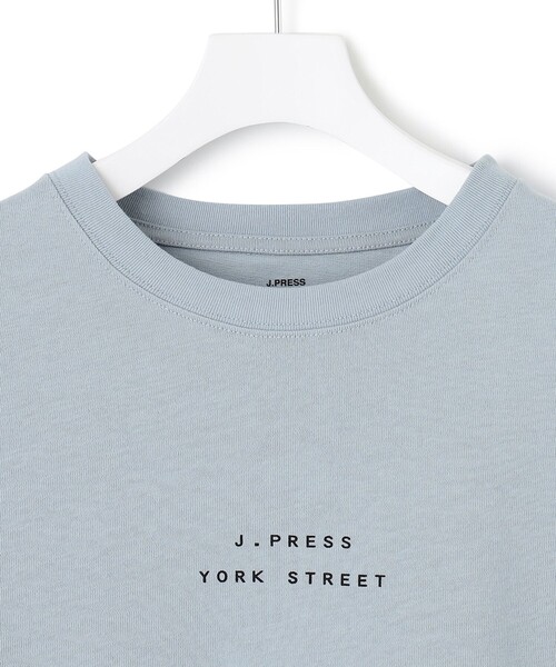 J.PRESS YORK STREET（ジェイプレスヨークストリート）の「【UNISEX】天竺ロゴ Tシャツ（Tシャツ/カットソー・メンズ・ホワイト系/ベージュ系/ネイビー系/サックスブルー系・SMALL/MEDIUM/LARGE）」の9枚目の写真