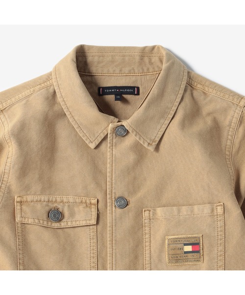 TOMMY HILFIGER(トミーヒルフィガー)の「ロゴラベルオーバーシャツ(カバーオール・キッズ・ベージュ・120cm/90cm/80cm/100cm/110cm)」の3枚目の写真