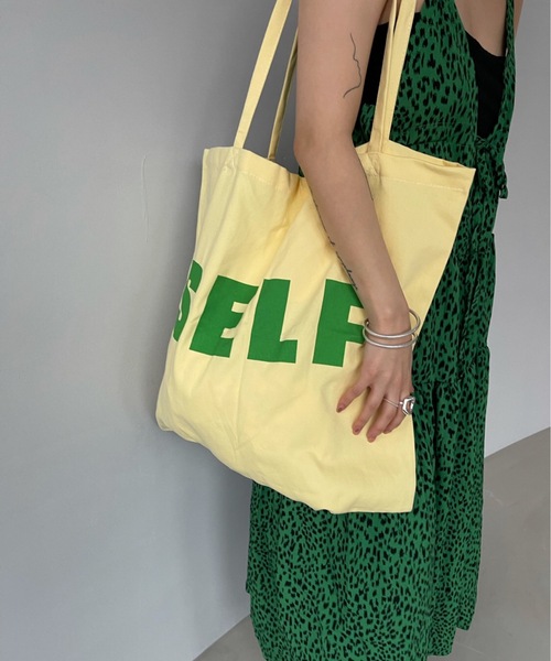 SANSeLF（サンセルフ）の「Se ロゴバッグ【SANSeLF】sana22s004（トートバッグ・レディース・ライトイエロー・FREE）」の4枚目の写真