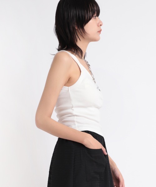 RNA(アールエヌエー)の「M1849 2WAYクレリックキャミ(キャミソール・レディース・ホワイト/ブラック/グリーン・MEDIUM)」の15枚目の写真
