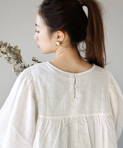 zootie（ズーティー）の「レース切替 バルーンスリーブ リネンブラウス（シャツ/ブラウス・レディース・オフホワイト・M）」の10枚目の写真