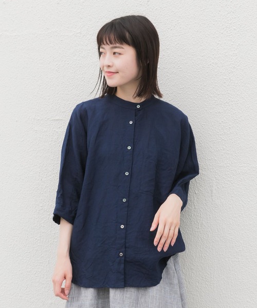 リネンスクエアケープシャツ　かぐれ　ラベンダー　美品　ブラウス　羽織もの かぐれ（カグレ）の「リネンスクエアケープシャツ（シャツ
