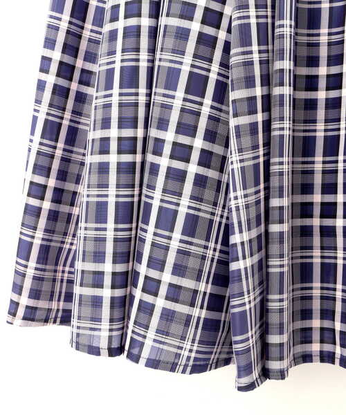 PROPORTION BODY DRESSING(プロポーションボディドレッシング)の「<E>シアーチェックタックスカート / 1212227501(スカート・レディース・ネイビー/グリーン/ライトグリーン・SMALL/MEDIUM)」の14枚目の写真