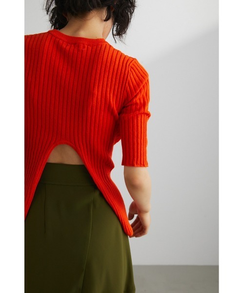 STYLEMIXER(スタイルミキサー)の「バックラウンドカッティングニット(ニット/セーター・レディース・ホワイト/ブラック/オレンジ・FREE)」の1枚目の写真