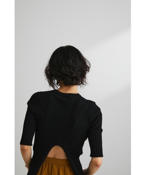 STYLEMIXER(スタイルミキサー)の「バックラウンドカッティングニット(ニット/セーター・レディース・ホワイト/ブラック/オレンジ・FREE)」の8枚目の写真