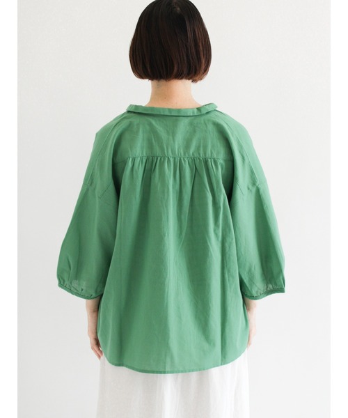 Samansa Mos2（サマンサ モスモス）の「丸襟ギャザーシャツ（シャツ/ブラウス・レディース・ブラック/グレー/オフホワイト/ピンク/グリーン・ﾌﾘ-）」の16枚目の写真