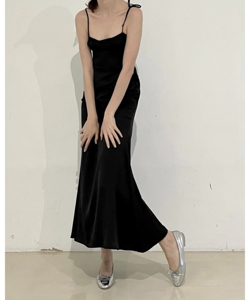 epine(エピヌ)の「ribbon mermaid maxi dress(ワンピース・レディース・ブラック・FREE)」の3枚目の写真