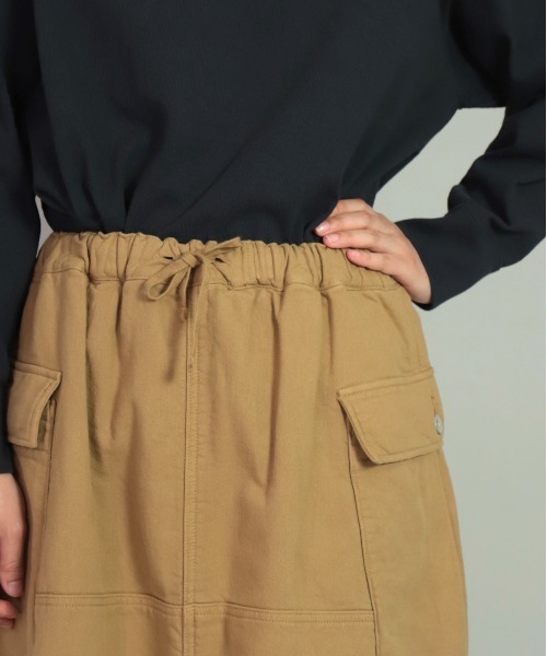 OMNIGOD（オムニゴッド）の「[OMNIGOD womens / オムニゴッド] リクラインドクロス イージーカーゴスカート（スカート・レディース・グレー/オリーブ/ベージュ・3/2）」の6枚目の写真