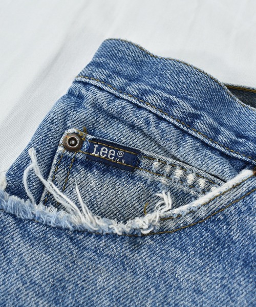 Lee（リー）の「【ヴィンテージ古着】Lee / リー レギュラーフィット デニムパンツ（デニムパンツ・メンズ・ブルー・33）」の4枚目の写真