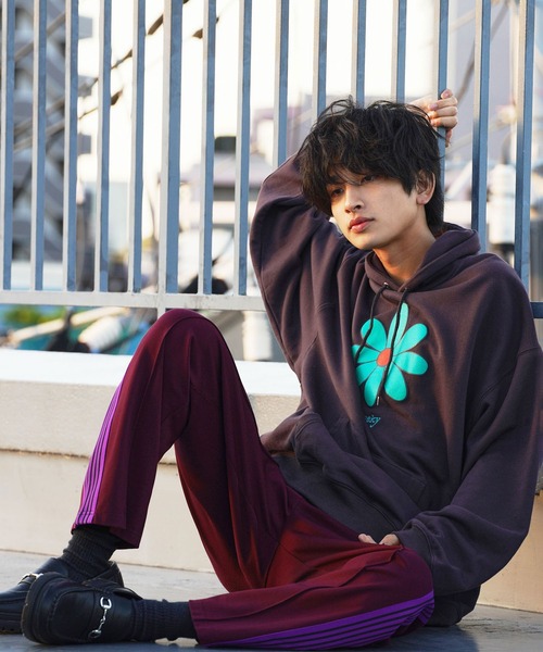 re_k by JUNRED（レクバイジュンレッド）の「re_k by JUNRED / デイジースウェットパーカー（パーカー・メンズ・チャコールグレー/ネイビー/グレー・S/M/L）」の4枚目の写真